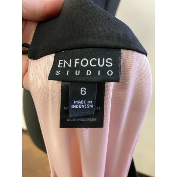 Women's Blush Pink and Black Rosette Sequin Sleeveless Cocktail Dress Size 6 - Picture 13 of 13